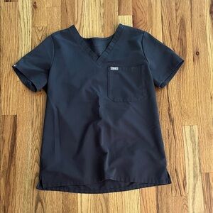 Figs Charcoal Scrub Top
